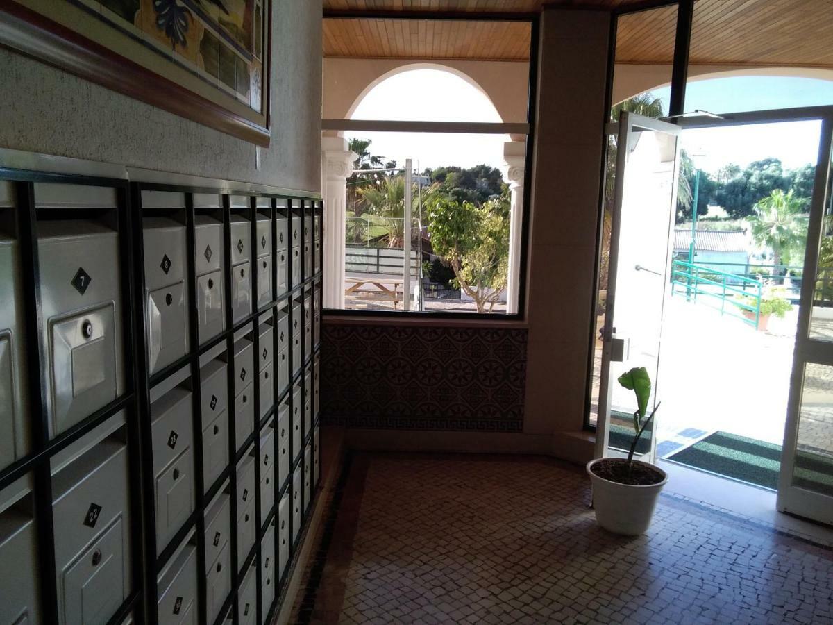 ポルティマン Edificio Vau Costaヴィラ エクステリア 写真